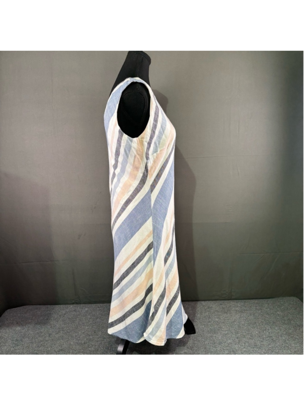 Charlie B Dress Women M Linen Blend Striped Light A-Line Coastal ResortWear Blue - Picture 4 of 14